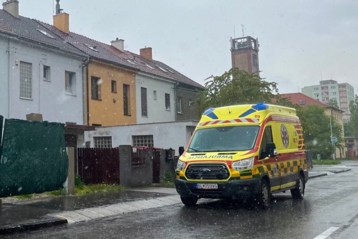 Ilustračný obrázok k článku Prevratná NOVINKA: Zabudnite na sanitku, po novom pre vás príde auto s doktorom!