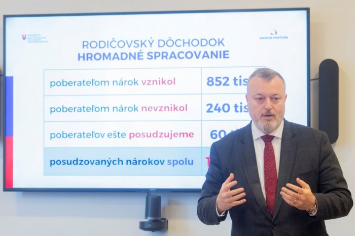 Ilustračný obrázok k článku VIETE, kedy dostanú seniori rodičovské dôchodky? Krajniak oznámil presný TERMÍN