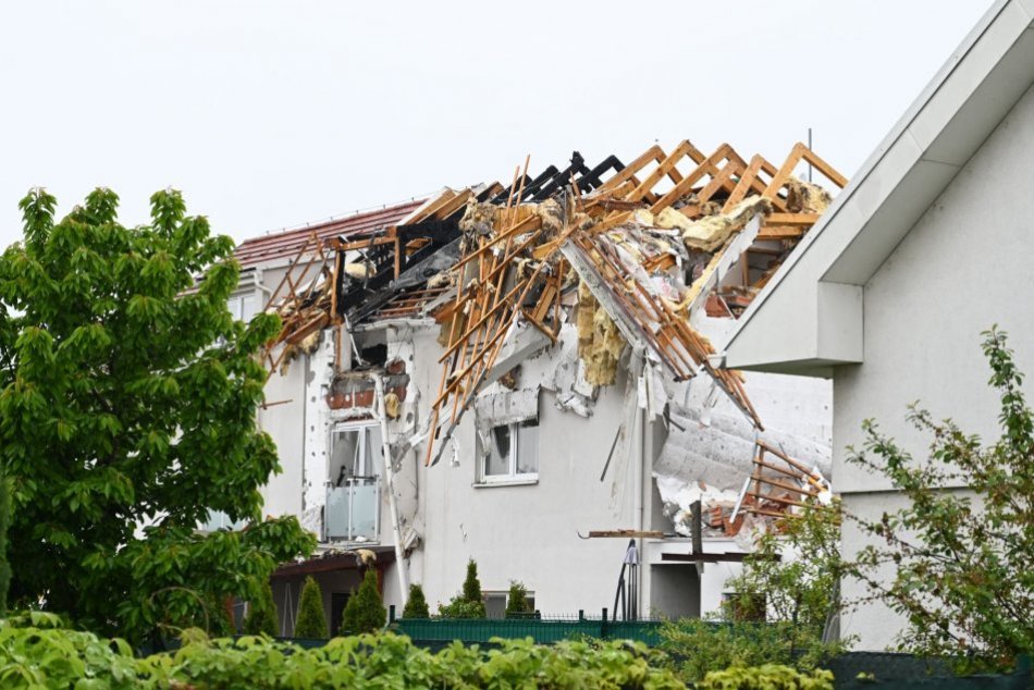 Ilustračný obrázok k článku Pomôžu po výbuchu a aj po záplave: Centrálny krízový fond podporí Biely Kostol a Trstín