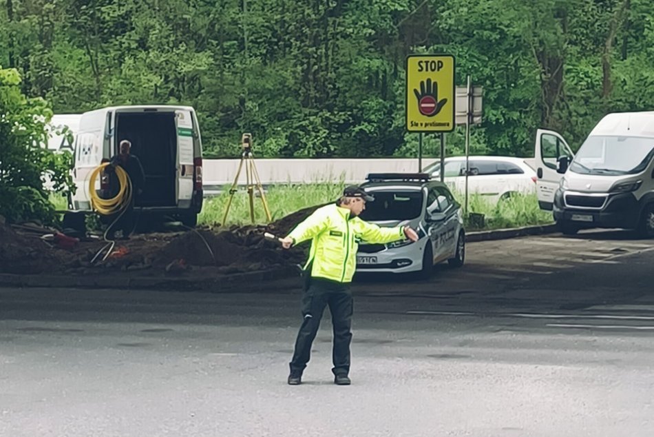 Ilustračný obrázok k článku Modernizácia semaforov ide do FINÁLE: Vodiči, na Huštáku zvýšte opatrnosť