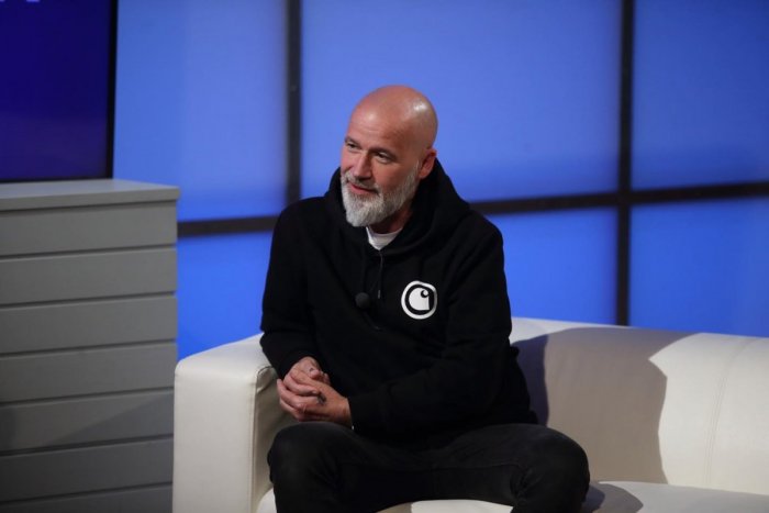 Ilustračný obrázok k článku Veľký COMEBACK v novej šou: Honza Musil z Nebezpečných vzťahov sa vracia na obrazovky!