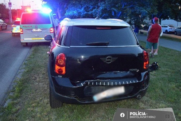Ilustračný obrázok k článku Nehorázna BEZOČIVOSŤ: Totálne OPITÝ sadol za volant a nabúral do auta s dvomi deťmi!
