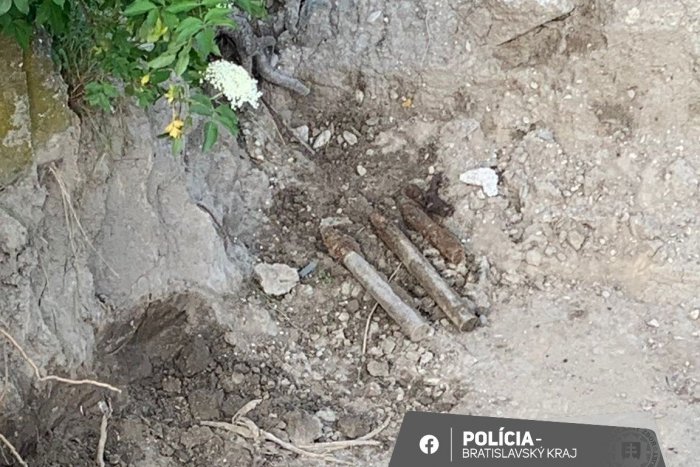 Ilustračný obrázok k článku Koľko tam toho ešte bude? Prešlo len pár dní a v Petržalke našli znovu MUNÍCIU
