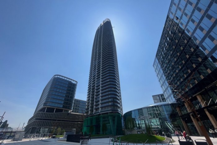 Ilustračný obrázok k článku Vynovená Eurovea hlási REKORD: Za prvé štyri dni ju navštívilo viac ako 300-tisíc ľudí!