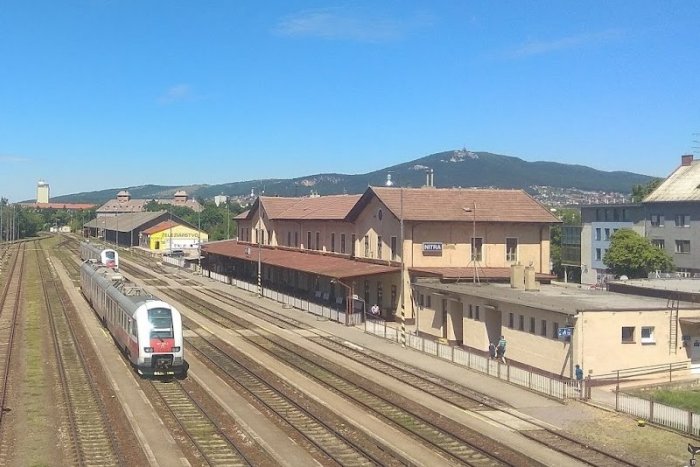 Ilustračný obrázok k článku Nitrianska župa chce založiť vlastný podnik: Zriadiť má integrovaný dopravný systém