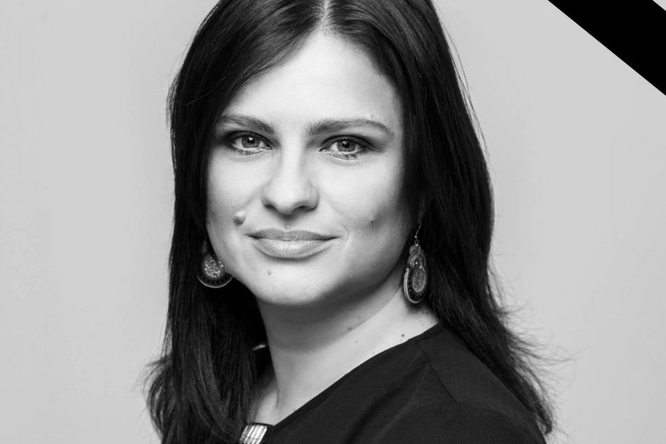 Ilustračný obrázok k článku Obrovský SMÚTOK v Bratislave: Náhla smrť bývalej vicestarostky Petržalky. Mala 42 rokov...