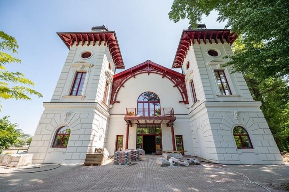 Ilustračný obrázok k článku Už je takmer HOTOVÉ: Takto vyzerá Divadlo Aréna, najmodernejšie na Slovensku! FOTO