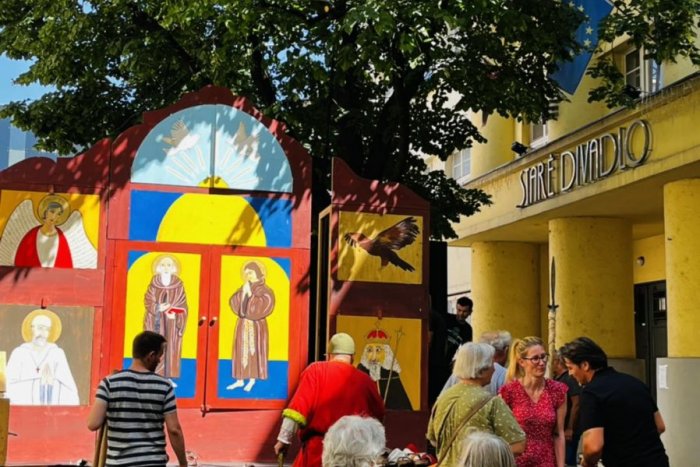 Ilustračný obrázok k článku Herci chcú vytvoriť nitriansky Montmartre: Predstavenia odohrajú na ulici