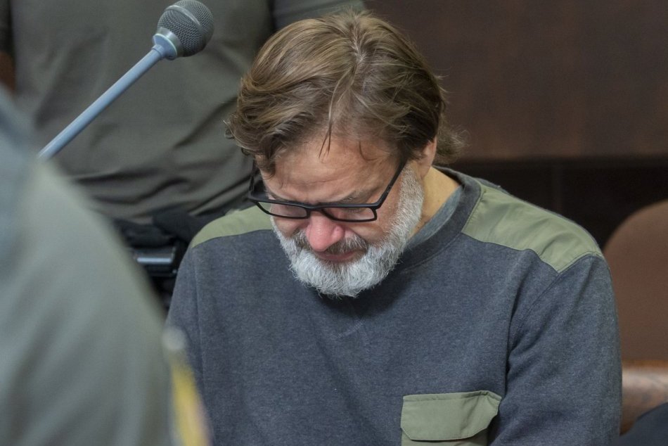 Ilustračný obrázok k článku Dědeček spoznal trest za MASAKER na Zochovej: Za smrť PIATICH ľudí si odsedí roky! FOTO