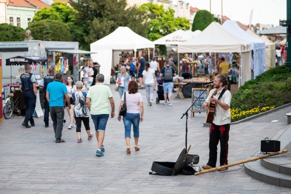 Ilustračný obrázok k článku Začal sa Trojičný JARMOK: Prešovčania sa už môžu nabažiť pravej letnej atmosféry