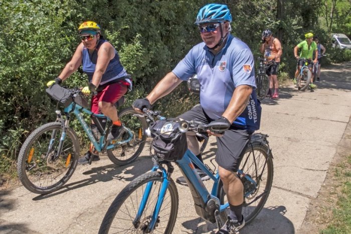 Ilustračný obrázok k článku Cyklisti vyrazia z Trnavy do Nitry: Trasu dlhú 72 kilometrov prejde aj biskup Judák