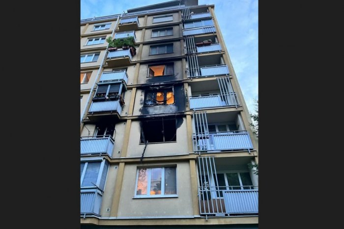 Ilustračný obrázok k článku POŽIAR v Bratislave: Desiatky ľudí museli evakuovať, TRAJA skončili v nemocnici