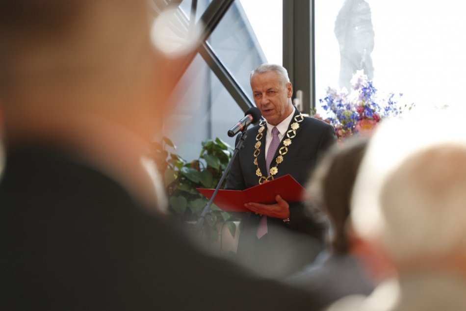 Ilustračný obrázok k článku Kto si zaslúži prestížne OCENENIA mesta? Laureátov môžete nominovať aj VY