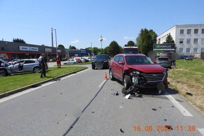 Ilustračný obrázok k článku Zničených bolo 5 áut a vznikli obrovské škody: V Trnave došlo k HROMADNEJ zrážke