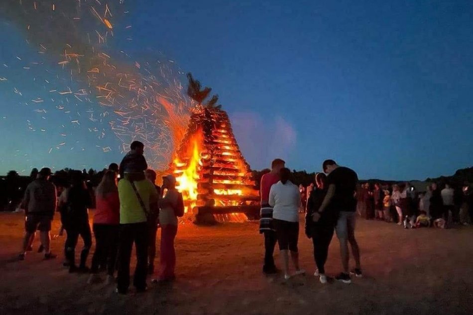 Ilustračný obrázok k článku Na Hrochoti chystajú Jánsku VATRU: Chýbať nebudú ATRAKCIE či tradičné DOBROTY