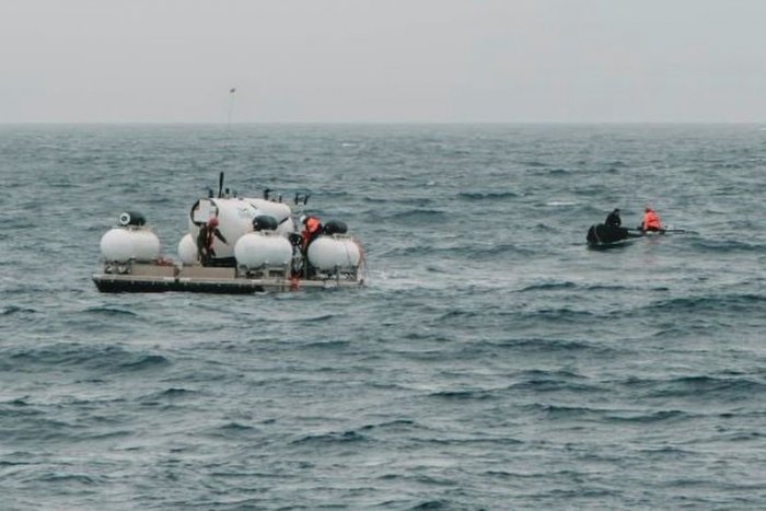 Ilustračný obrázok k článku Nádej, že žijú? Záchranári pátrajúci po nezvestnej ponorke zaznamenali pod vodou zvuky