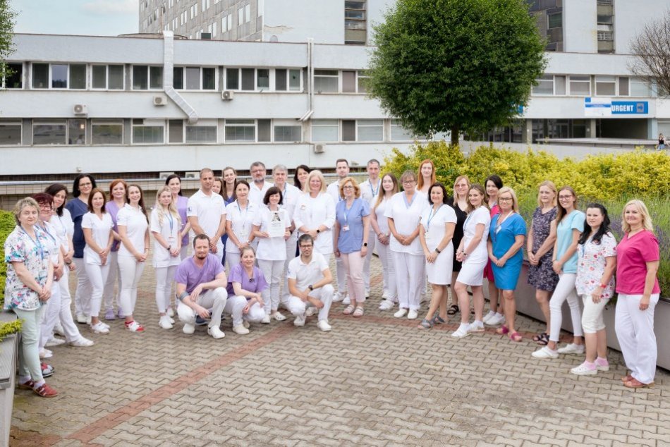 Ilustračný obrázok k článku Veľká pocta pre bystrickú nemocnicu: Jedna z kliník získala najvyššie OCENENIE