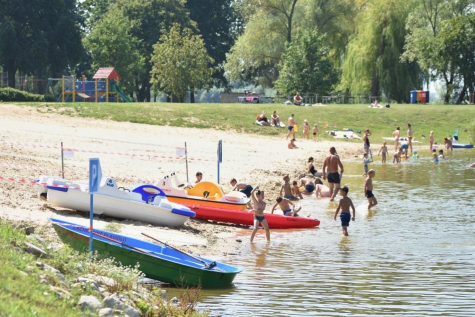 Ilustračný obrázok k článku KAM do vody? Tieto lokality v Trnavskom kraji sú vhodné na KÚPANIE