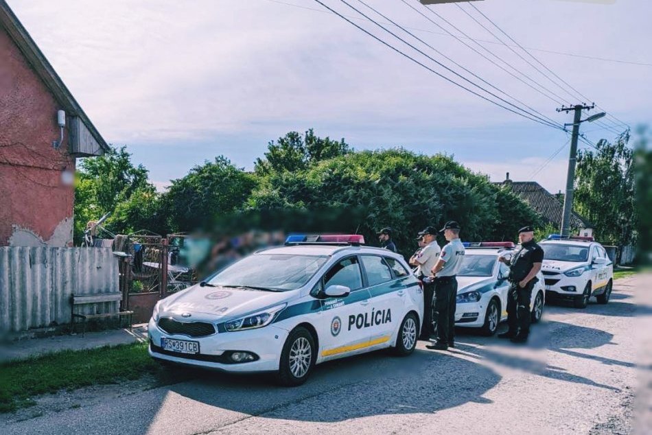 Ilustračný obrázok k článku Oslava krstu skončila TRAGÉDIOU: Po hromadnej bitke na juhu Slovenska zomrel muž, FOTO