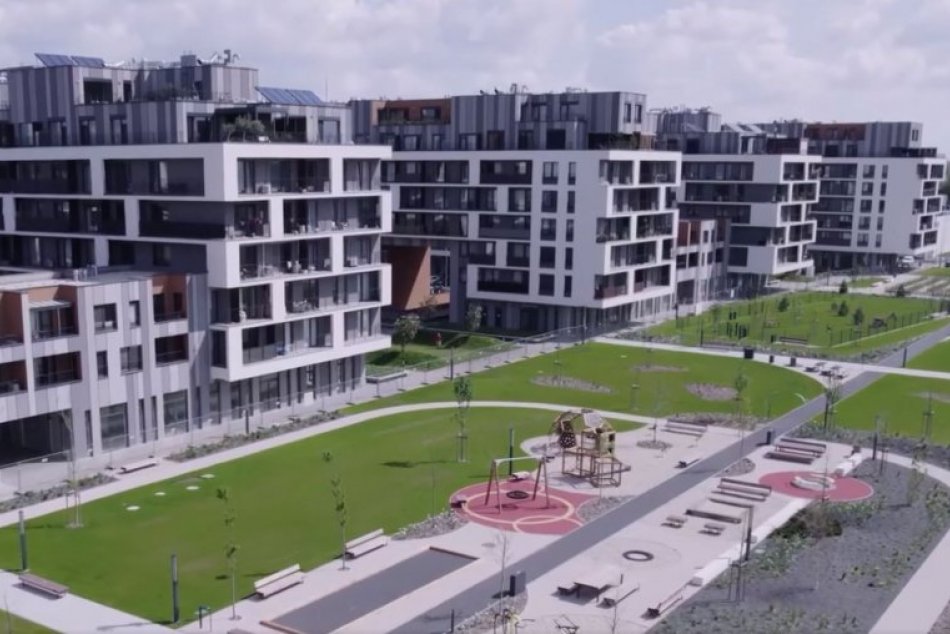 Ilustračný obrázok k článku V Petržalke otvorili UNIKÁTNY park: Stál milióny a po dokončení bude druhým najväčším! FOTO