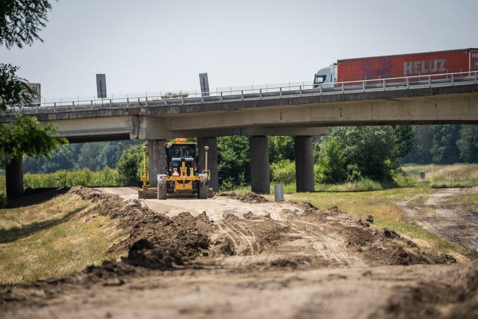 Ilustračný obrázok k článku Budovanie Moravskej cyklomagistrály napreduje: Kraj začal výstavbu ďalších úsekov