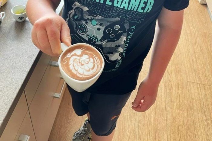 Ilustračný obrázok k článku Gastroškola má medzi žiakmi z Horného Smokovca úspech: Učia sa aj kresliť do kakaa