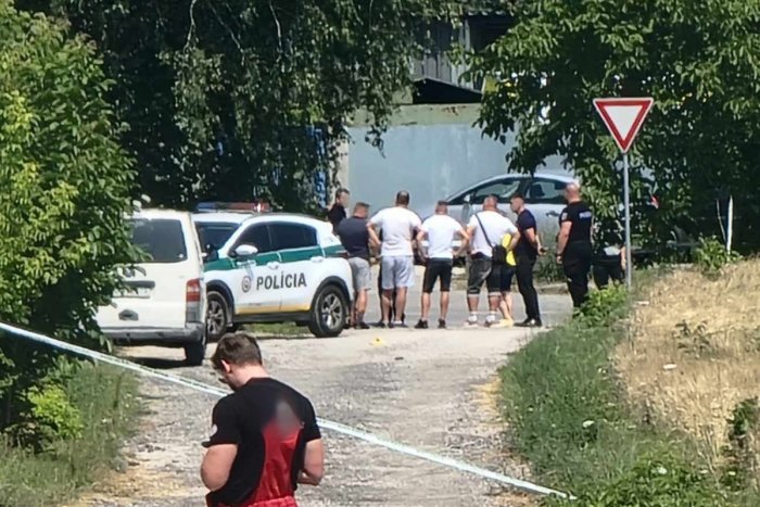 Ilustračný obrázok k článku KRVAVÝ útok v Nitre! Muž mal DOBODAŤ priateľku a aj seba