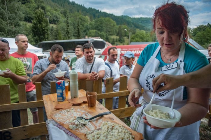 Ilustračný obrázok k článku Remeselný jarmok, súťaže a hlavne kopa HALUŠIEK: Tradičné MAJSTROVSTVÁ sú späť