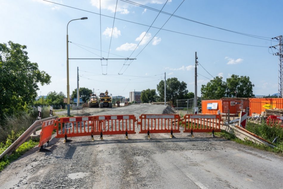 Ilustračný obrázok k článku Solivarská je stále UZVARETÁ, obmedzenia predĺžili: Ako to VYZERÁ na mieste? FOTO