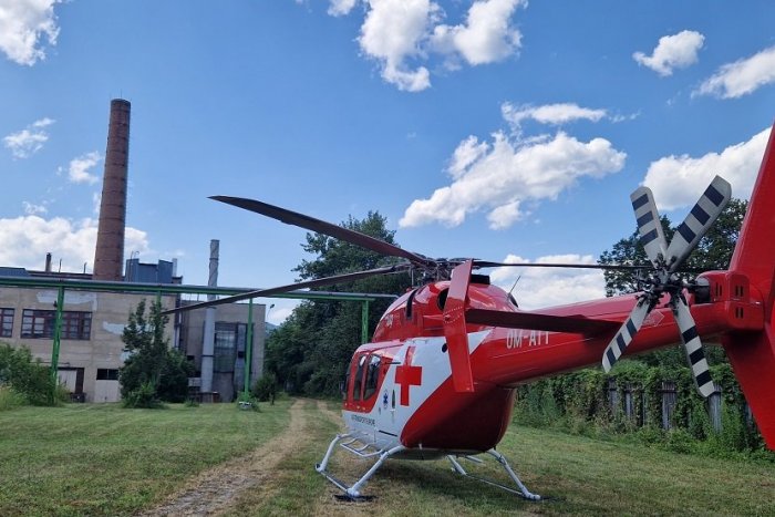 Ilustračný obrázok k článku Pád z budovy aj úrazy cyklistov: Leteckí záchranári ratovali vážne zranených