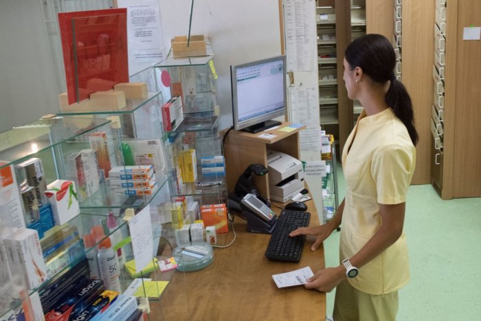 Ilustračný obrázok k článku Zo Slovenska ZMIZLI lieky za 7 miliónov: Prsty v NELEGÁLNOM vývoze má 29 našich lekární