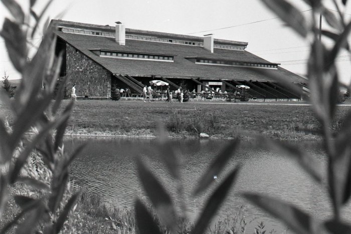 Ilustračný obrázok k článku Koliba na Agrokomplexe zhorela pred siedmimi rokmi: Postavia niekedy NOVÚ?