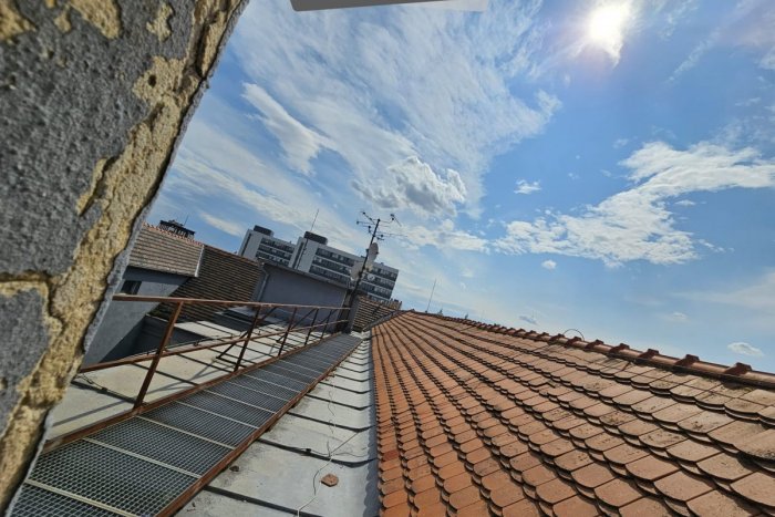 Ilustračný obrázok k článku A BABRÁKOM roka sa stáva... Neuveríte, kde sa mladík UKRYL po krádeži?!