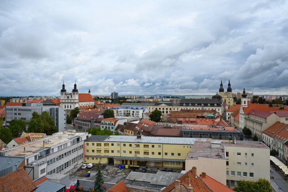 Ilustračný obrázok k článku Trnavčanov navštívia štatisti: Pýtať sa budú na vašu finančnú situáciu