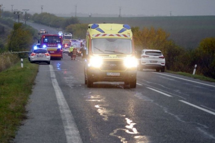 Ilustračný obrázok k článku Zapríčinil tragickú nehodu, pri ktorej zomrelo 12 ľudí: Vodič nákladného auta spoznal TREST