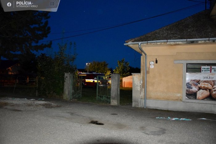 Ilustračný obrázok k článku Brutálna VRAŽDA na juhu Slovenska: Muž dobodal obeť nožom a polial naftou!