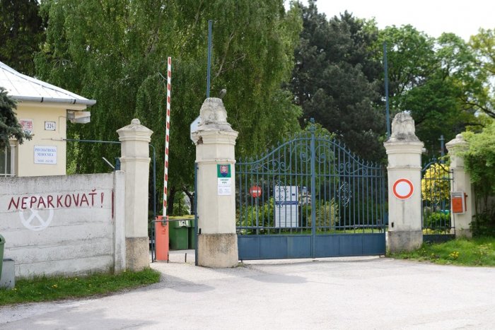 Ilustračný obrázok k článku Psychiatria vo Veľkom Záluží má STARONOVÉHO riaditeľa