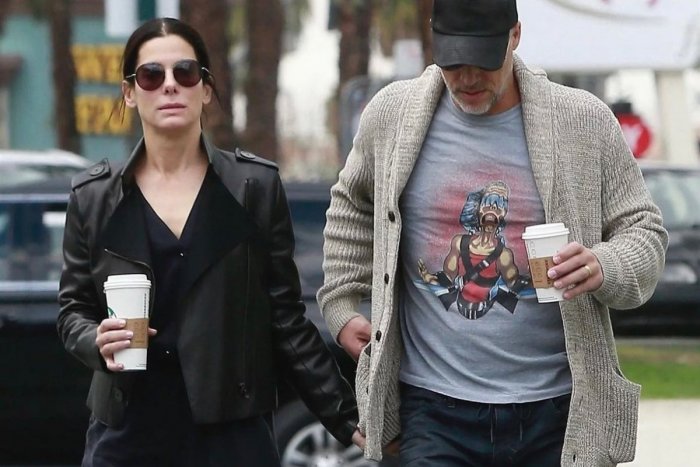 Ilustračný obrázok k článku Slávna herečka prežíva obrovský SMÚTOK: Jej manžel zomrel! Roky TAJIL vážnu chorobu, FOTO