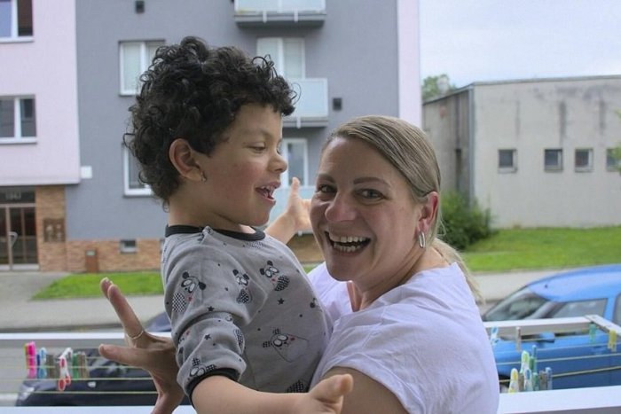 Ilustračný obrázok k článku Neznámy darca vyplatil mamičke HYPOTÉKU: Pôvodne si chcel kúpiť hodinky za 80-tisíc eur!