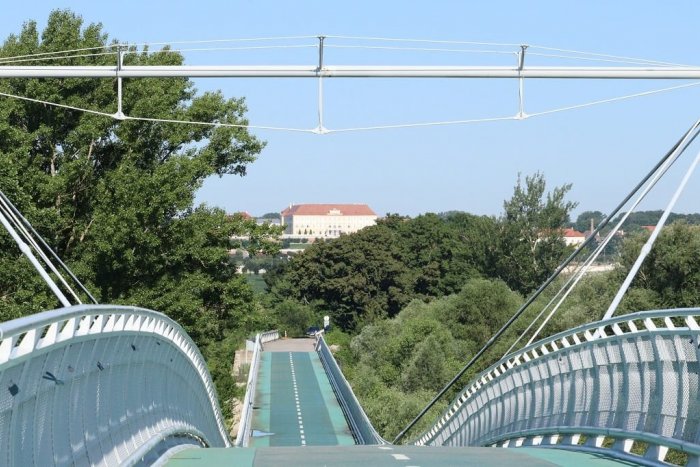 Ilustračný obrázok k článku Ten čas tak rýchlo LETÍ: UNIKÁTNY Cyklomost slobody oslavuje JEDENÁSTE narodeniny! FOTO