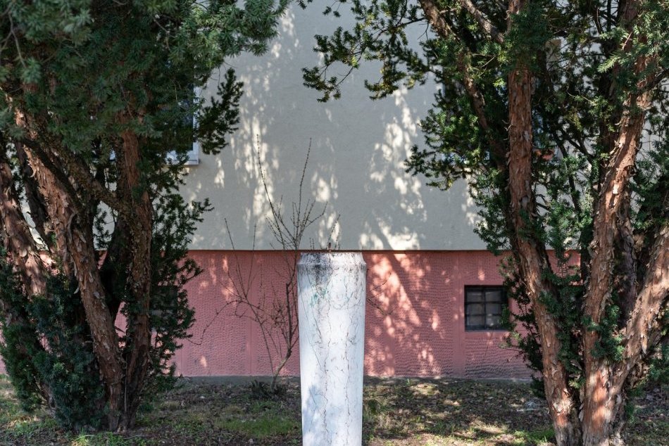 Ilustračný obrázok k článku UNIKÁTNY objav v zdravotnom stredisku: Neuveríte, kde sa ukrývala vzácna socha! FOTO