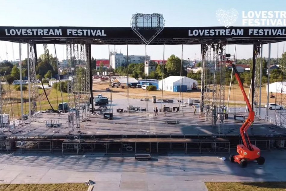 Ilustračný obrázok k článku Najväčší FESTIVAL leta sa už začal: Bratislava zažije víkend NABITÝ svetovými hviezdami!