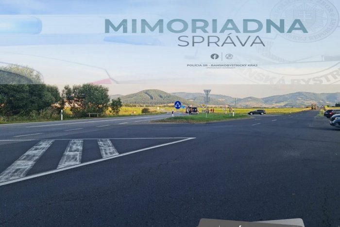 Ilustračný obrázok k článku Chodca zrazila biela dodávka: Polícia pátra po vodičovi, ktorý z miesta UŠIEL!