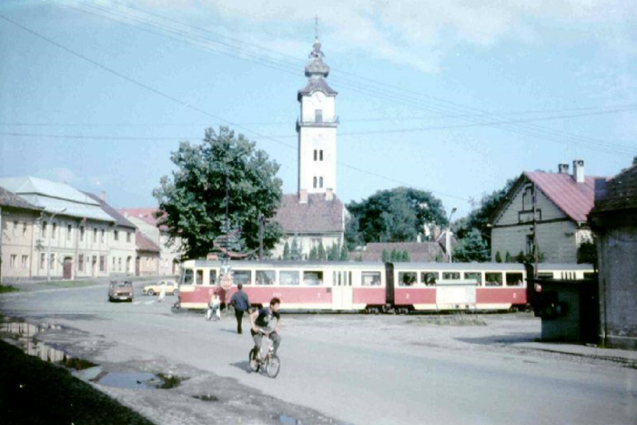 Ilustračný obrázok k článku Mestom kedysi jazdili električky: Popradčania spomínajú na niekdajšie cestovanie, FOTO