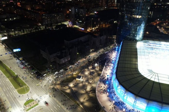 Ilustračný obrázok k článku VYHNITE sa týmto častiam mesta: Večer je futbal, doprava bude obmedzená!