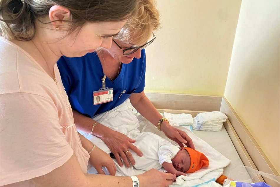 Ilustračný obrázok k článku V Rooseveltke sa narodili Solomia aj Djoris: Najmenší REKORDÉR nemal ani pol kila