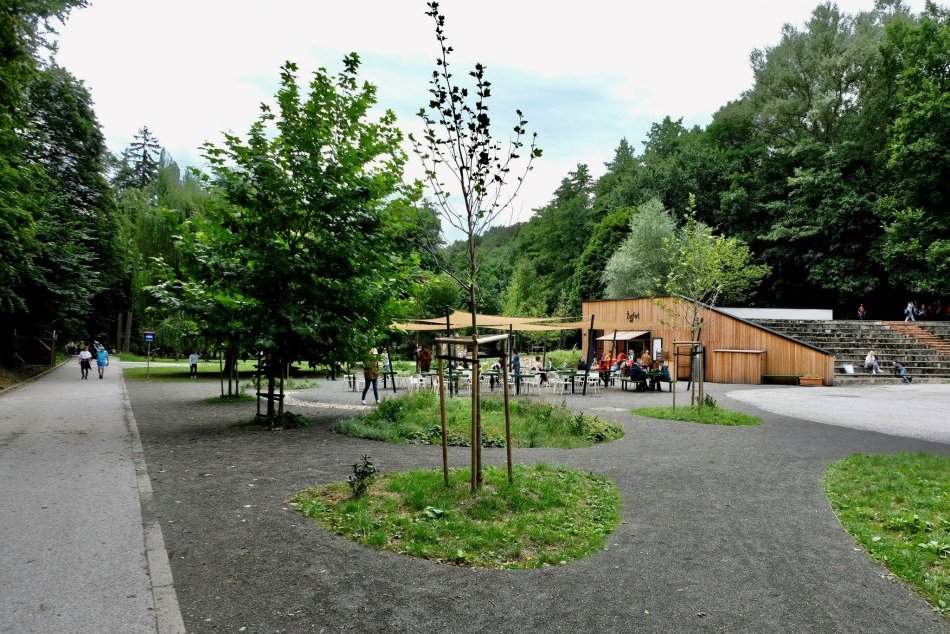 Ilustračný obrázok k článku Obľúbené miesto Bratislavčanov má NOVINKU: Po 15 rokoch zrekonštruovali bufet! FOTO