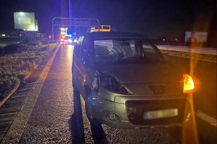 Ilustračný obrázok k článku SMRTEĽNÁ zrážka! Náraz auta na diaľnici neprežil CHODEC