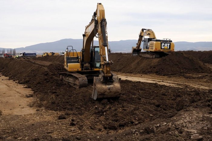 Ilustračný obrázok k článku Zmena plánov: Nie tri tisícky, Volvo vytvorí pri Košiciach až 9-tisíc nových pracovných miest!