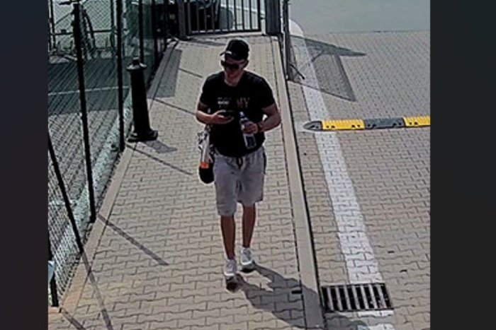 Ilustračný obrázok k článku POZNÁTE tohto pána na fotografii? Pomôžte polícii ho vypátrať, ukradol bycikel!